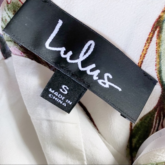 LULU’S Sprout and About White Floral Print Wrap Romper Sz Small - Picture 10 of 11